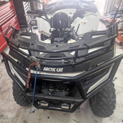 Arctic cat atv Alterra 1000 trv 2018 mod atv selge i deler