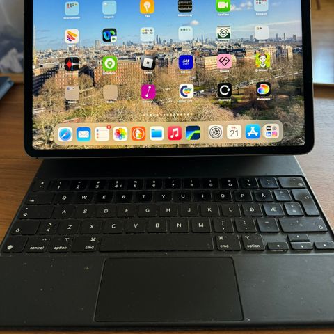 iPad pro 12,9 M1 512gb, 5G,  magic tastatur og folio