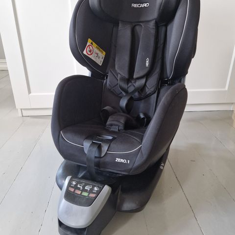 Bilstol Recaro Zero 1, Roterer 360 grader.