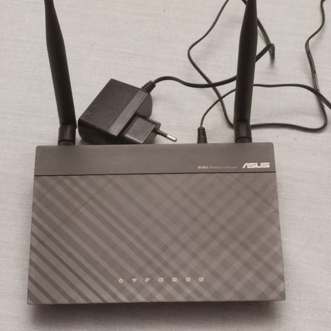 300Mbps Wireless N Router ASUS RT-N12 D1