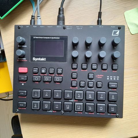 Elektron Syntakt