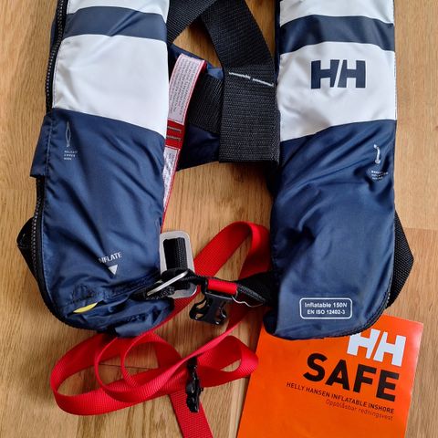 Ubrukt Helly Hansen Sailsport redningsvest selges