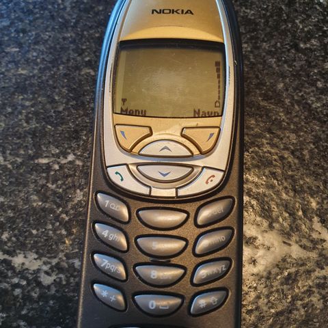 Nokia 6310i mobiltelefon