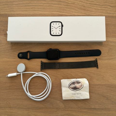 Apple Watch 7 Midnight Aluminium 41mm