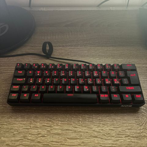 Tastatur + mus og matte