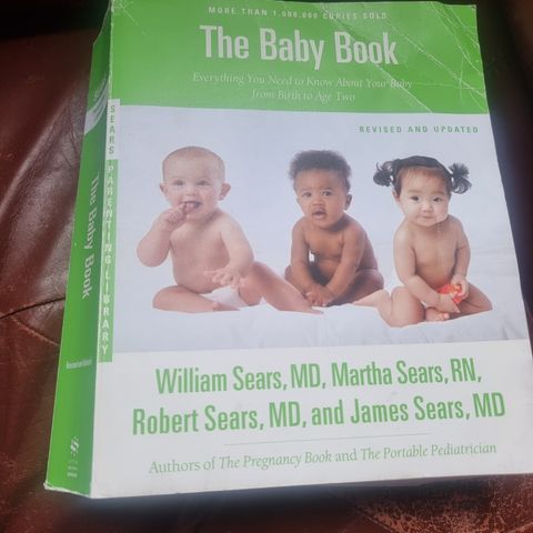 The baby book. Kan sendes.