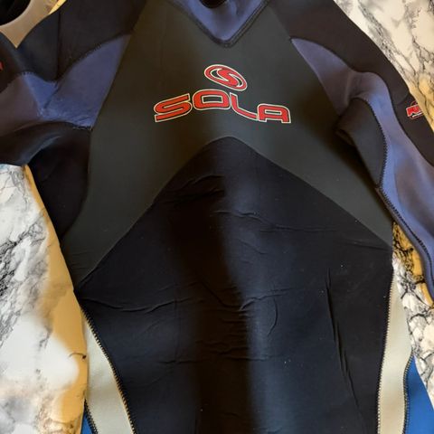 Sola wetsuit