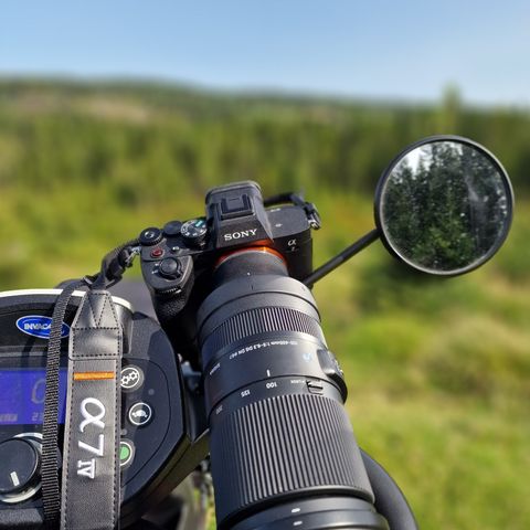 Sigma 100-400mm F/5-6,3 DG DN OS Sony FE med ny kamera/objektivkoffert.