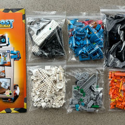 17101 LEGO Boost Creative Toolbox