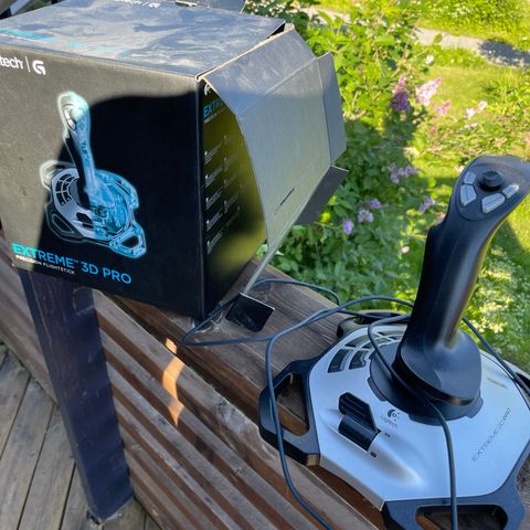 logitech extreme 3d pro flightstick