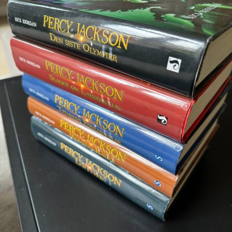 Percy Jackson komplett bok-serie (innbundet)