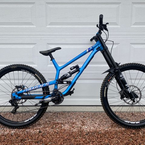 Commencal Furious Medium