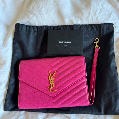 Ysl Monogram clutch