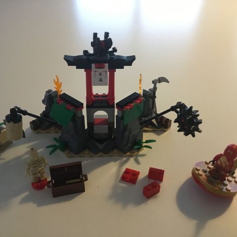 2254 - Lego - Mountain Shrine