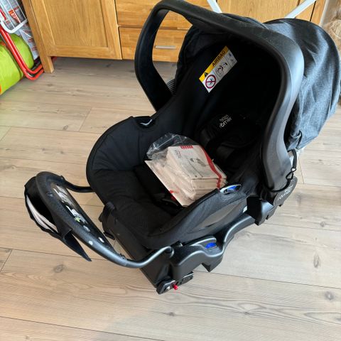 Britax Römer bilstol m/base(0-13kg.).