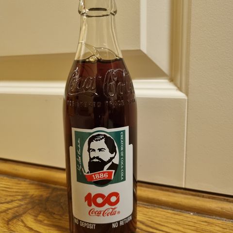 Coca-Cola glassflaske fra Sverige - Coca-Cola 100 år