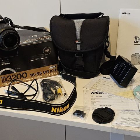 NIKON D3200/18-55VR 24.2 MP BLACK VR-kit