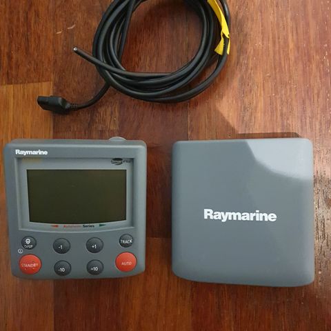 ST6002 SmartPilot Raymarine