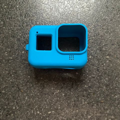 GoPro deksel, case that protect you camera. Have all buttons and slots for mics.