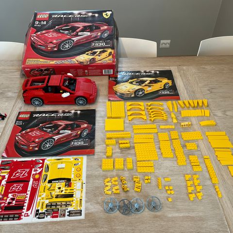 Lego 8143: Ferrari F430 Challenge 1:17