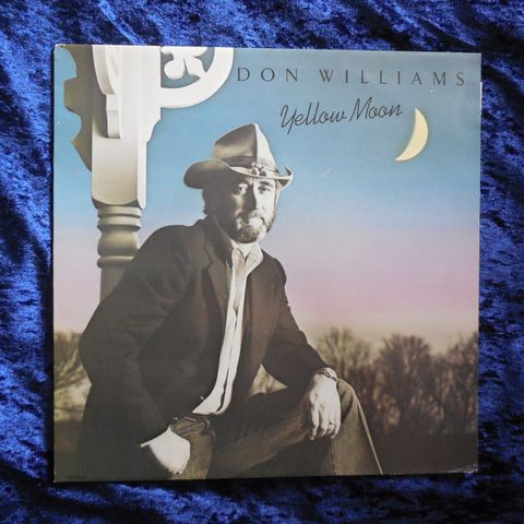 DON WILLIAMS - YELLOW MOON - COUNTRY CROONER MANGE LIKTE - JOHNNYROCK