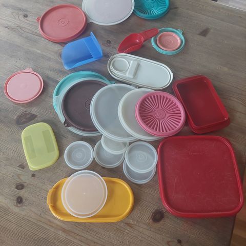 Div. Tupperware lokk