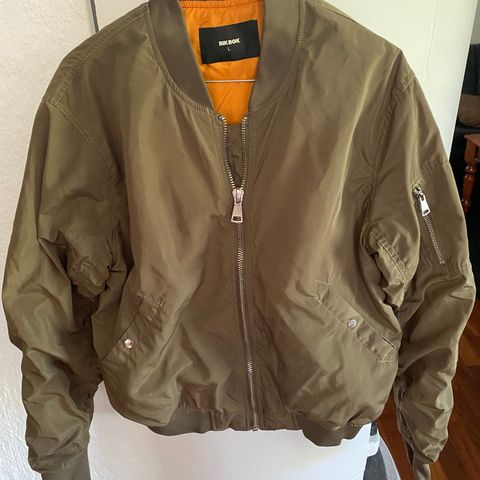 Bomber jakke BikBok