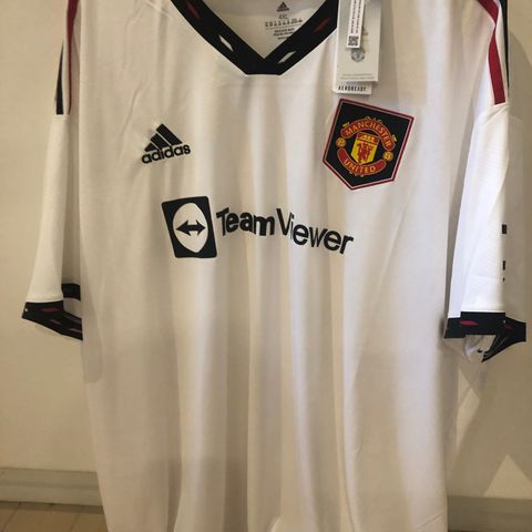 Manchester United - original BNWT 2022/23 fotballdrakt str 4XL