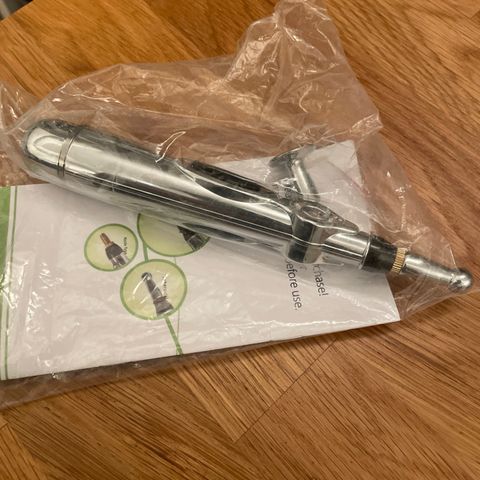 MERIDIAN ENERGY PEN W 912