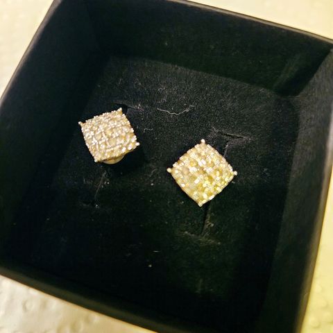 Diamant Øredobber i K18 750 hvit gull