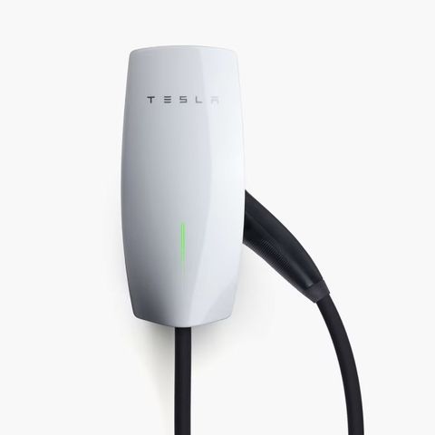 Helt ny Tesla lader