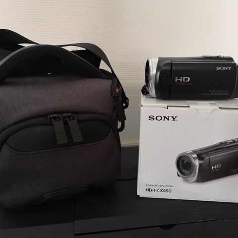 Sony HDR CX Video kamera. Ønsker bud
