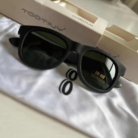 Nye Tootiny Classic solbriller medium