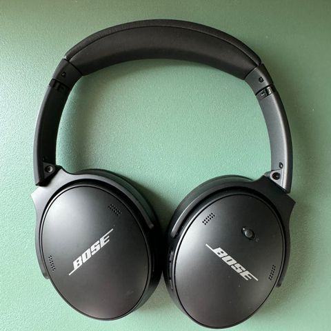 Bose QuietComfort 45 trådløse hodetelefoner