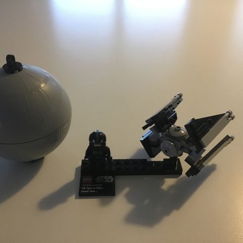 Lego - Star Wars - 9676 - TIE Interceptor & Death Star