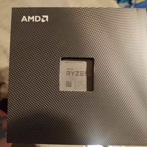 Datakomponenter - AMD PC - 3900X, B550, 32GB ram, 500GB SSD