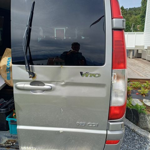 Bakdør, baklys Mercedes Vito-Viano W639 2004-14