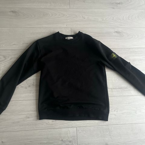 Stone Island genser|Svart|Ny pris 3099|Nesten ikke brukt