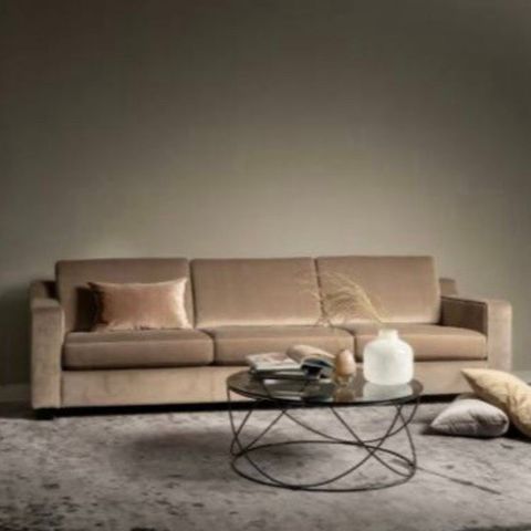 Meget pent sofa og stol fra Møbelringen Nypris: 30998kr