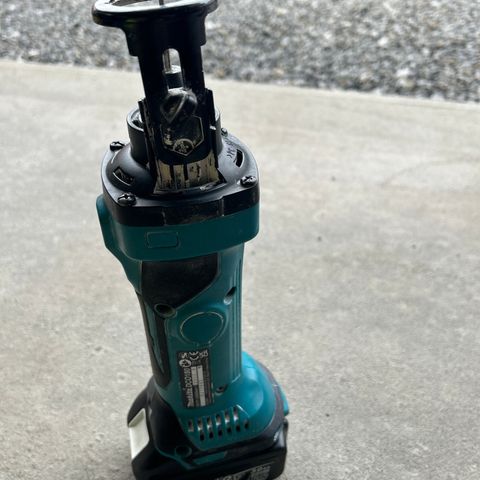 Makita gipskutter 18v dco180