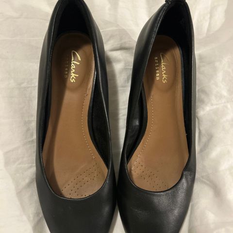 Clarks pumps, str.37,5 / 38