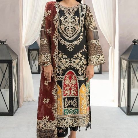 Pakistanske klær-Imrozia suit