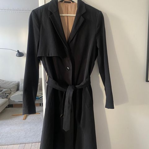 FILIPPA K TRENCH