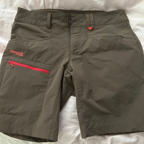 Bergans shorts, str M