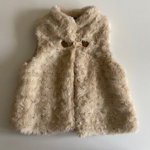 Vest str 86/92 fra Zara