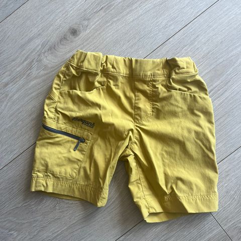 Bergans shorts str 104