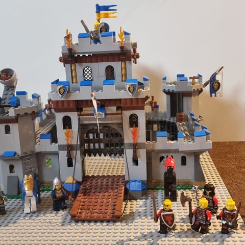 Lego. Kings Castle 70404