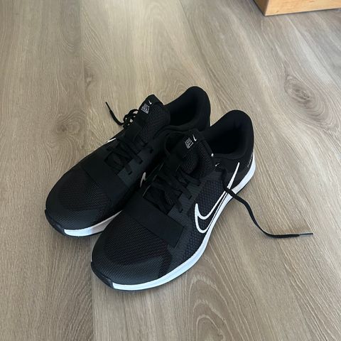 Nike MC Trainer 2