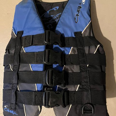 Flytevest/vannskivest/padlevest