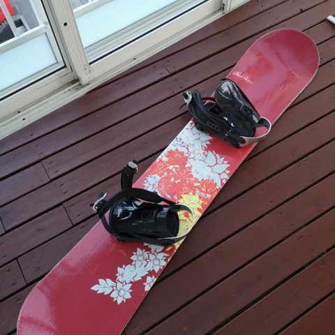 Black Dragon snowboard 155 cm med sko og bindinger